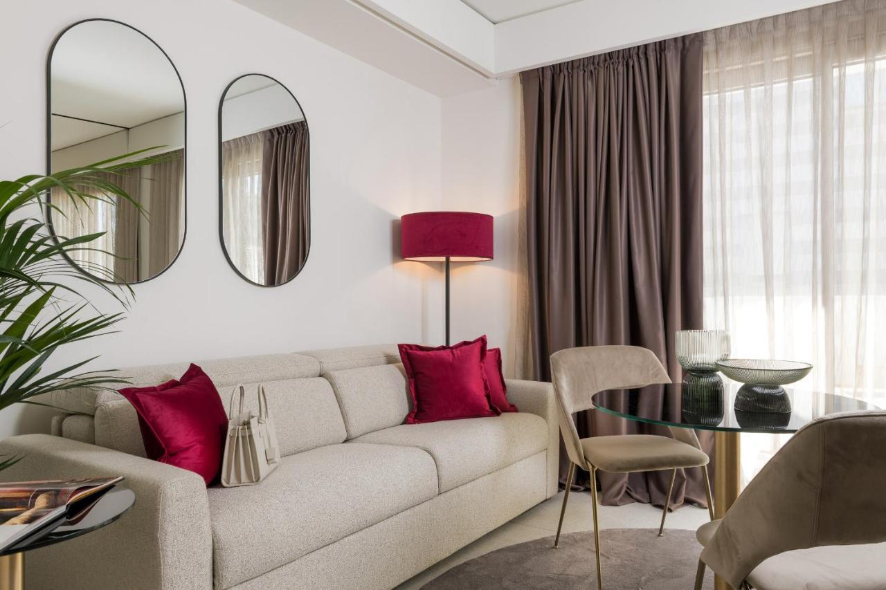 We Me Suite Hotel Riccione Eksteriør bilde