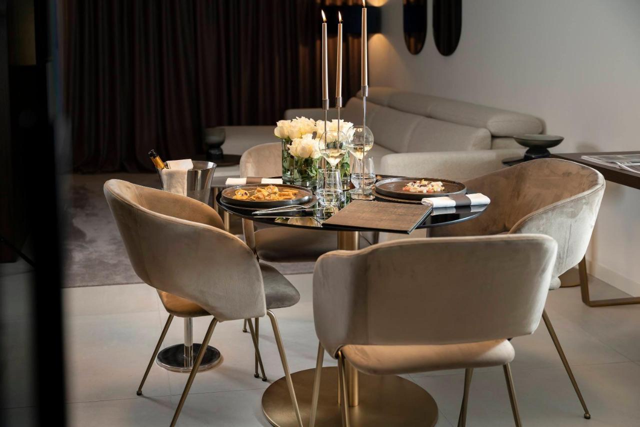 We Me Suite Hotel Riccione Eksteriør bilde